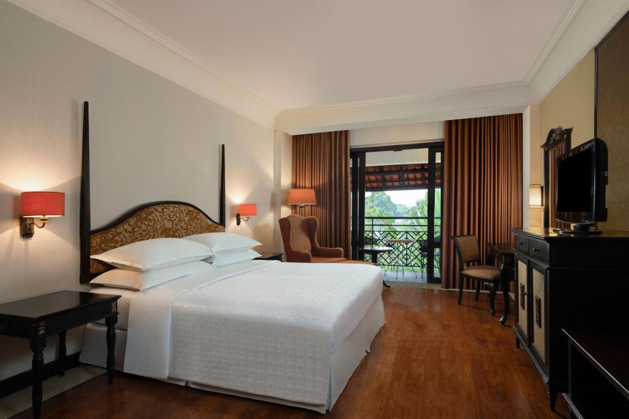 Mustika Yogyakarta Resort And Spa Maguwo Exterior foto
